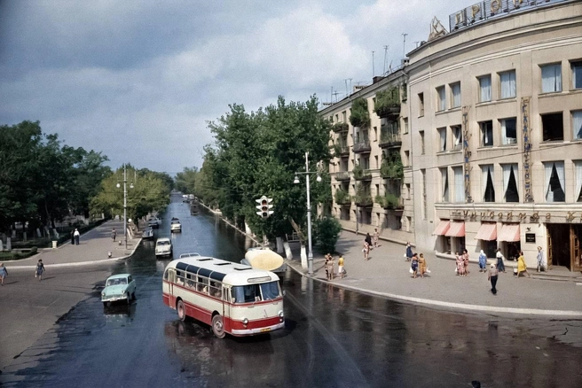 Улица Советов, 1965–1968 год | Источник: Марк Редькин / BSPchannel 