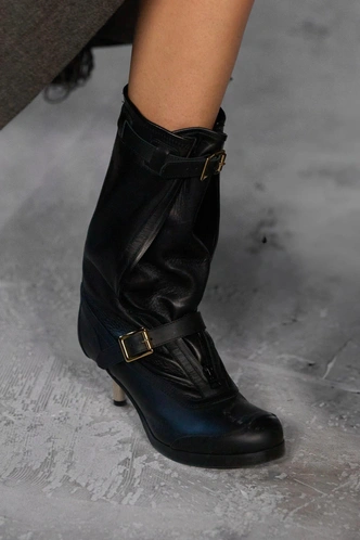 Sacai