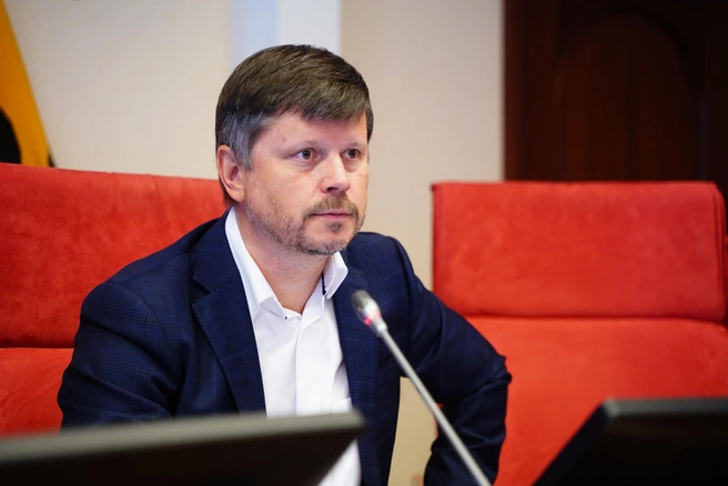 Максим Вахруков усомнился в правильности решения о финансовой помощи | Источник: Ярославская областная дума