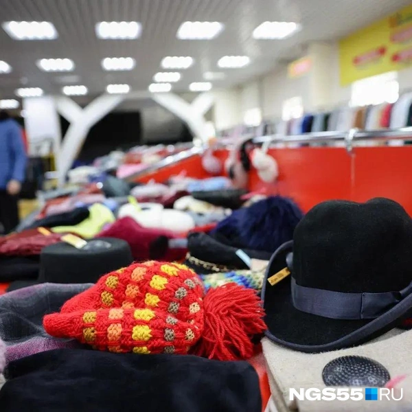 Какая интересная шляпка | Источник: Евгений Софийчук / NGS55.RU