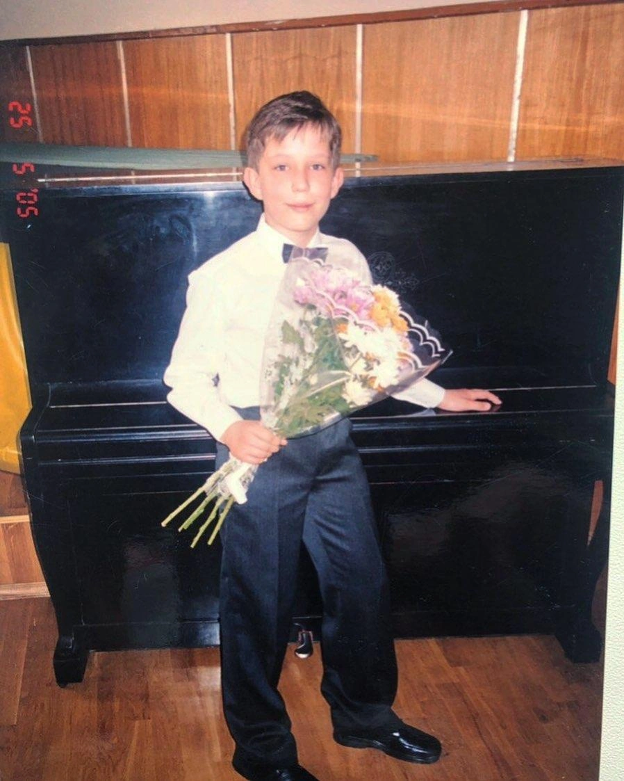 Дима-первоклассник | Источник: dima_maslen / Instagram.com*