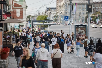 На улицах города было не протолкнуться | Источник: Александр Ощепков / NGS.RU