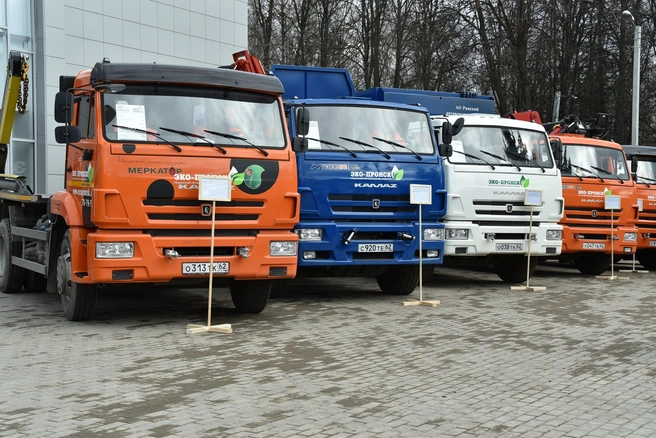 Обновлённый автопарк специальной техники регионального оператора