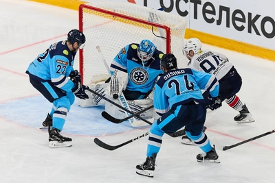 Сибирь уступила Металлургу в пятом матче и завершила сезон