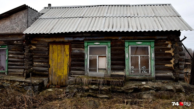 Такие избы тут ставят уже сотни лет | Источник: Артем Краснов