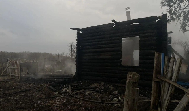 Пожар произошел ранним утром 23 апреля | Источник: СУ СКР по НСО