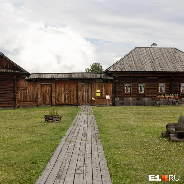 Усадьба XIX века из деревни Камельской | Источник: Валерия Еленина / E1.RU