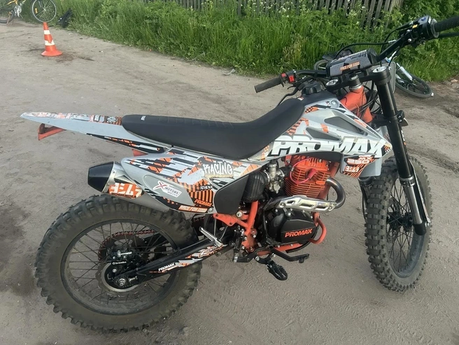 Свой «Racing Pro Max» водитель тоже бросил | Источник: Госавтоинспекция Архангельской области