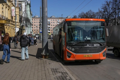 Водителей обяжут включать кондиционеры в автобусах