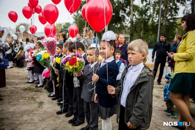 В следующем учебном году первоклашек в Сургуте будет немнного меньше, чем в 2025-м | Источник: Александр Ощепков / NGS.RU