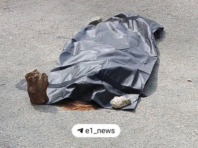 Женщину под окнами обнаружили соседи | Источник: Читатель E1.RU