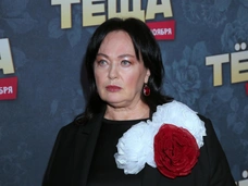 Гузеева вернула себе брови и черные волосы после нападок зрителей: «Раскритиковали, сказали, что я стала похожа на Бабу Ягу»
