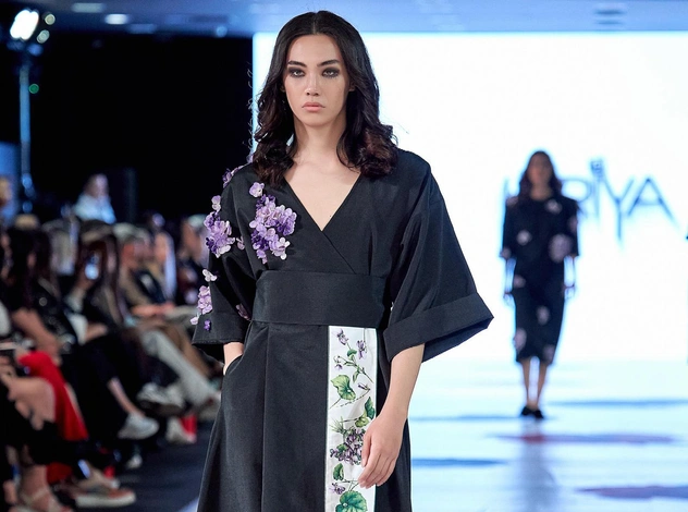 Kazakhstan Fashion Week. Бренд LaRiya