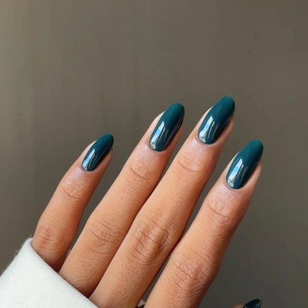 ногти дизайн ногтей, любовный маникюр, маникюр декабрь 2025, маникюр зима 2025, маникюр зима 2025 модные, тенденции маникюра зима 2025, любовный маникюр на декабрь, денежный и любовный маникюр | Источник: Социальные сети