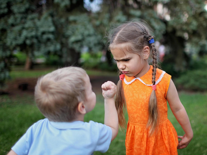 Ошибки воспитания: 6 вещей, из-за которых ребенок может стать агрессивным (и почему это не всегда плохо)
