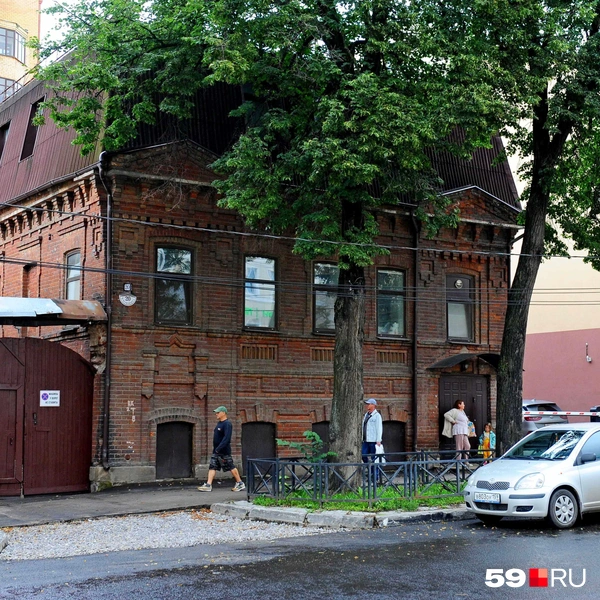 Здесь много старинных домиков | Источник: Ирина Тропина / 59.RU