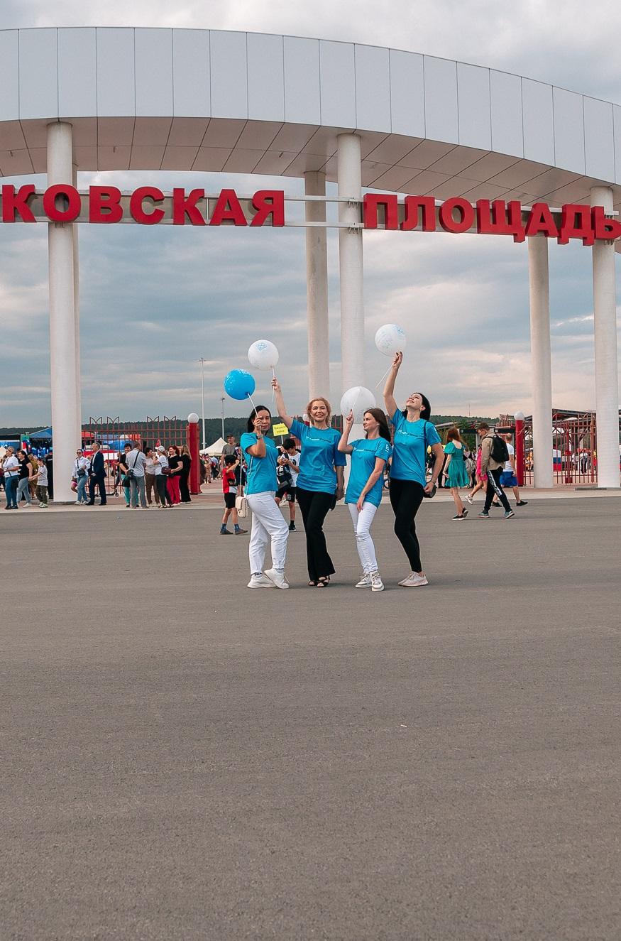 Сказочные дворцы, тянки и голландский классицизм: смотрим на Кемерово в  стиле аниме глазами нейросети - 18 октября 2023 - НГС42.ру