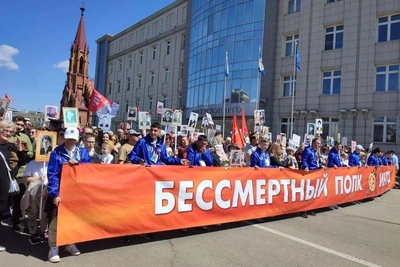 15 тысяч человек прошли в «Бессмертном полку» в Иркутске