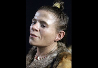 В Швеции восстановили облик древней женщины и одели ее по моде неолита