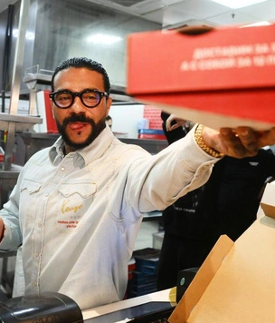 Удар в спину поклонникам пиццы: Тимати купил сеть Domino's Pizza