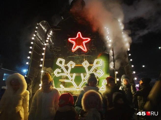 Поезд Деда Мороза в Кургане был в последний раз в 2024 году | Источник: Надежда Тихомирова