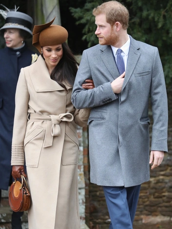 Меган Маркл и принц Гарри на рождественской службе в Сандрингеме, 25 декабря 2017