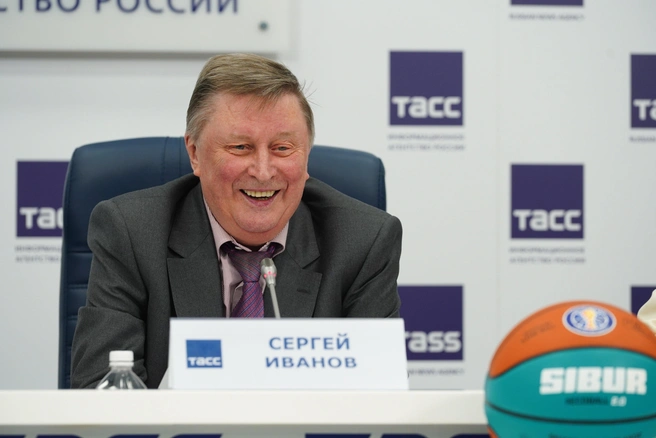 По мнению Сергея Кущенко, российскому баскетболу сильно повезло, когда Иванов стал развивать этот вид спорта | Источник: Авилов Александр / Агентство «Москва»