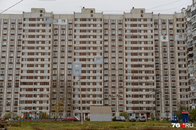 Показываем фотографии 14 микрорайон в Дзержинском районе Ярославля | Источник: Кирилл Поверинов / 76.RU