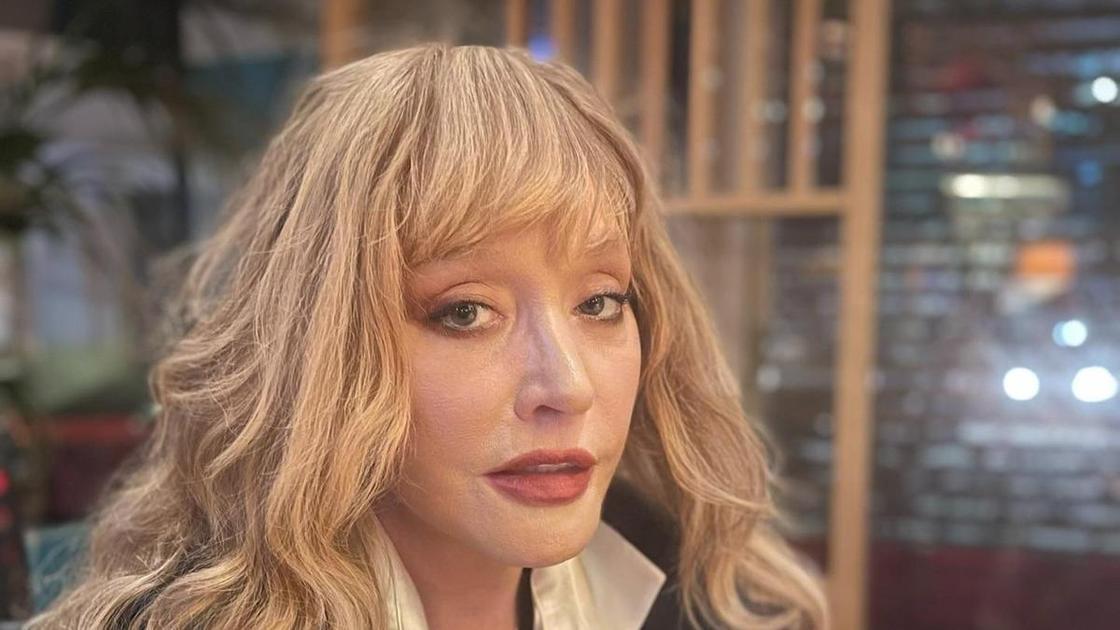 Помолодевшая Алла Пугачева вышла в свет — видео
