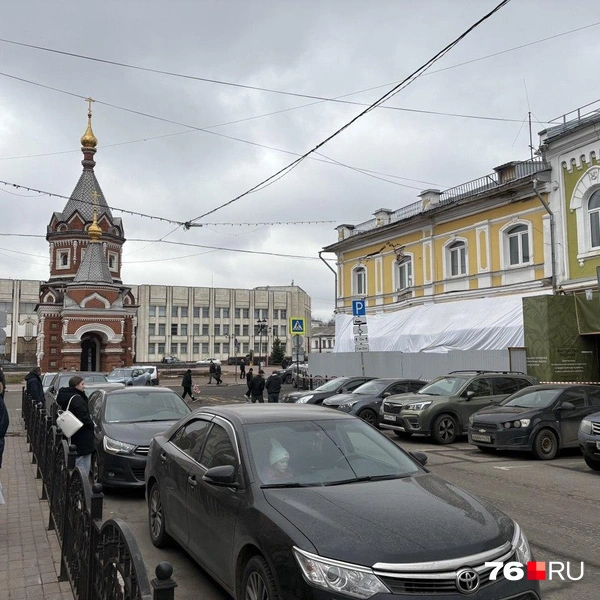 По словам очевидцев, улицу перекрыли | Источник: Николай Серов