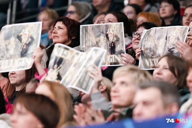 Пикантности всему придавало и негласное сражение поклонников  | Источник: Наталья Лапцевич