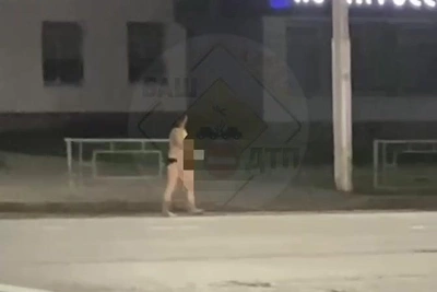 Голая женщина и драка на Российской