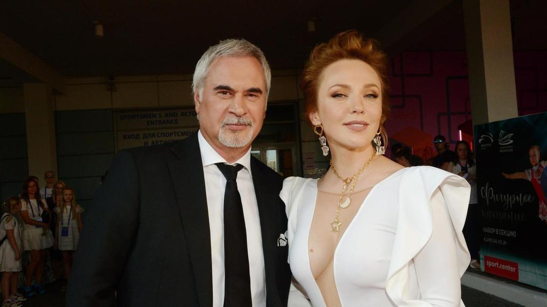 Долгожданной дочери Джанабаевой и Меладзе 5 лет&nbsp;&mdash; нарядная пижама, торт и настоящая любовь