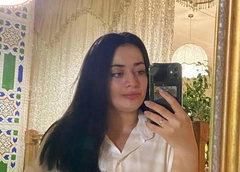 Блогер Нармин вспоминает о погибшей падчерице: «Плачу, скучаю, очень жду ее сообщения… Ясмина, приходи к нам во сне!»