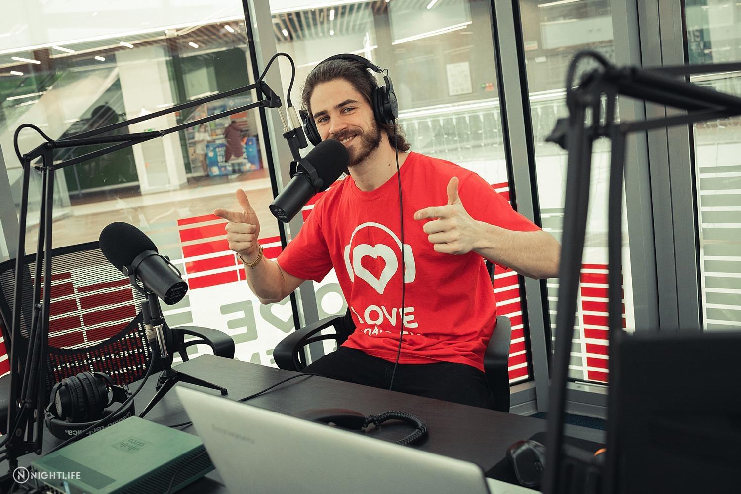 Открытая студия Love Radio в Нижнем Новгороде начала свою работу в Oceanis  Mall в 2022 году - 23 февраля 2022 - НН.ру