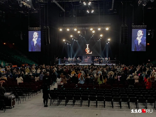 Концерт должен был начаться в 19:00  | Источник: Ильгиз Шарифзянов / 116.RU