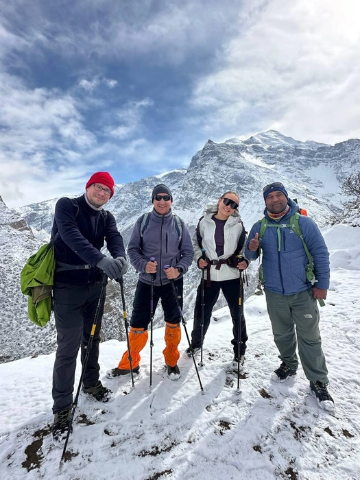 Вместе с друзьями барнаулец прошел около 120 километров на пути к высокогорным непальским деревням | Источник: Сергей Блошкин