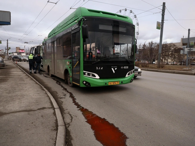 Оба автобуса следовали в направлении проспекта Ленина. | Источник: Наталья Лапцевич