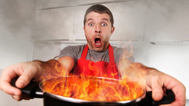 18 самых непростительных и дурацких ошибок, которые каждый совершает на кухне