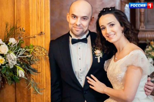 Валерия Ланская с мужем Стасом Ивановым в день свадьбы, март 2015