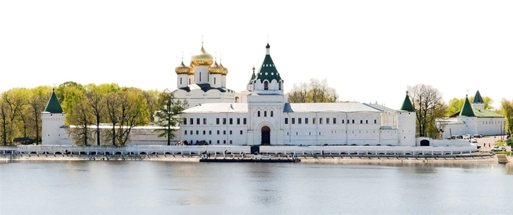 Ипатьевский монастырь в Костроме 