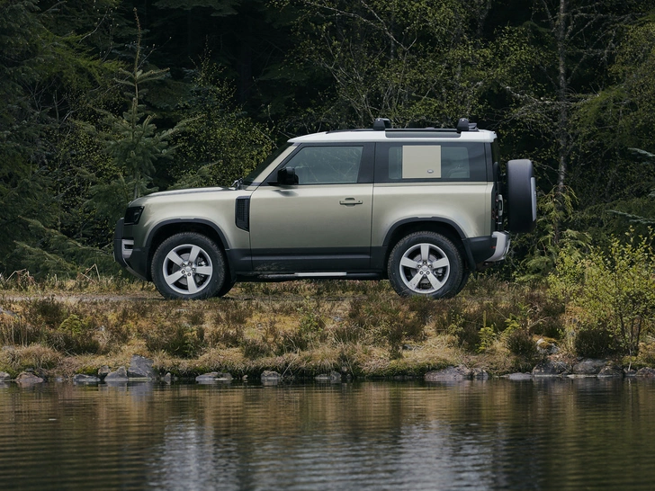 Дорогой ты наш защитник! Land Rover ожидаемо удивил ценой на новый Defender