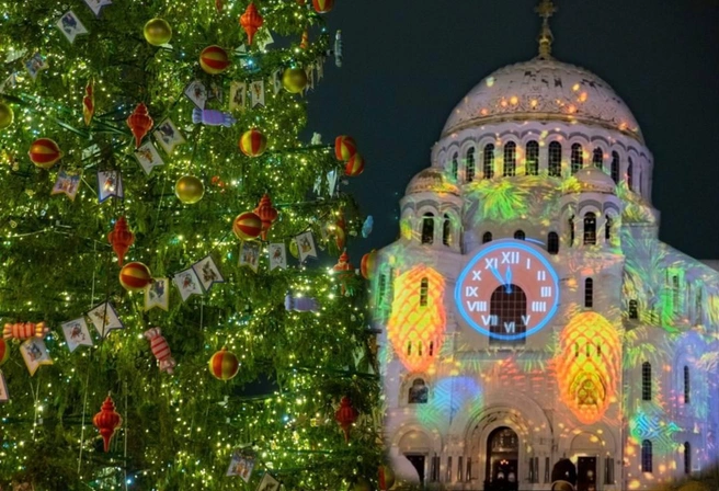 В Кронштадте устроят новогоднее мультимедийное шоу с 3D-маппингом на фасаде | Источник: Глава Кронштадтского района Андрей Кононов