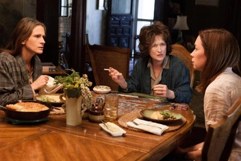 Как выстроить границы с родственниками-советчиками: 4 шага к гармонии в семье