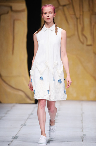 Alena Akhmadullina, SS17