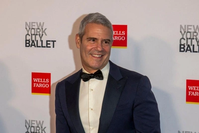 Энди Коэн задумал сольный Новый год без Андерсона Купера