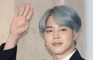 Необычный языковой подход Чимина: нарушение английской грамматики артистом