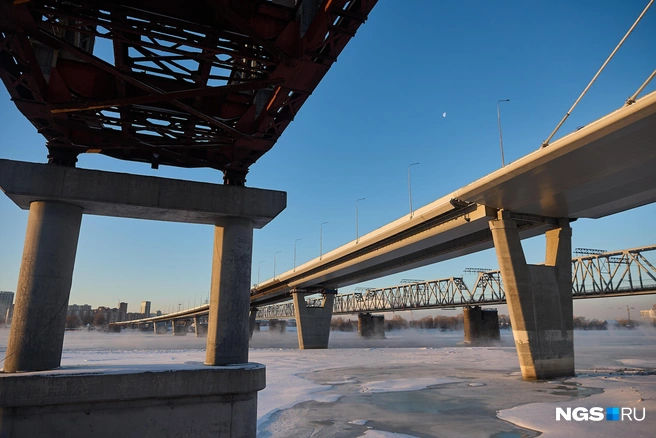 Проект не предусматривает пешеходного движения по основному ходу | Источник: Александр Ощепков / NGS.RU