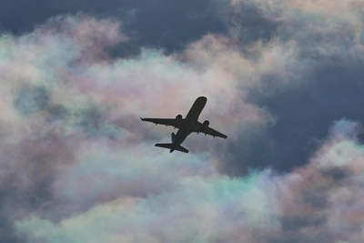 Начальник смены пострадал при ремонте самолета в Толмачево