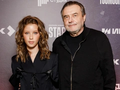 Алексей Учитель о славе Пересильд: «Я нигде не могу ходить с дочерью, мне говорят: ''Отойди, папаша''»